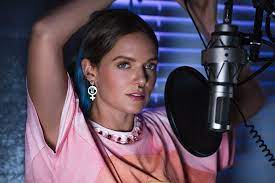 Lo!, the third published nonfiction work of the author charles fort. Tove Lo Covers Veronica Maggio S I M Coming Listen Rolling Stone