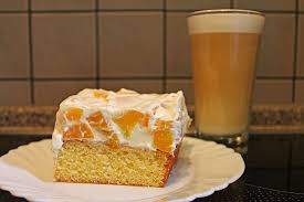 Fantakuchen Mit Mandarinen Schmand Von Newbee Chefkoch Fantakuchen Mit Mandarinen Fantakuchen Lecker