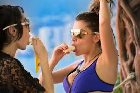 Karime Pindter desnuda en Acapulco Shore < ANCENSORED