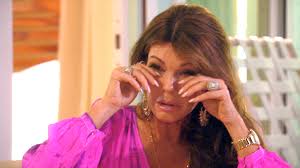 Lisa Vanderpump Breaks Down in Puerto Rico
