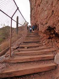 The ultimate guide to camelback mountain resort ski resort. Echo Canyon Trail Camelback Mountain Modern Hiker