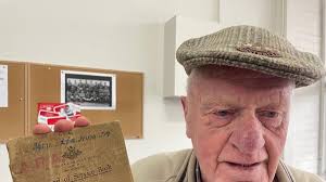 James backs call to honour doctor