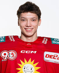 Wayne Hynes und Alexander Serikow nach Hannover