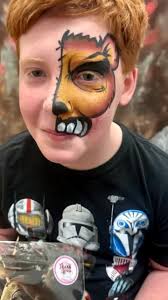 Season to enjoy your spooky side 👻...