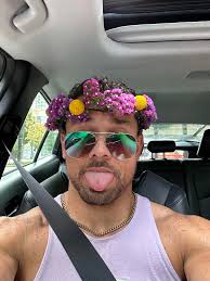 Hi there, my name is Cale and I am looking for an apartment to rent in  Vancouver for February. I recently graduated from SAE institute in June to  become an audio engineer.