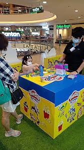 The only problem is delivery & no means of physically seeing them until the goods arrive. Let S Head To Toys R Us Mid Valley Toys R Us Malaysia Facebook