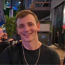 Hello my name Is Darrell. I'm a single new to the Las Vegas area from  Kansas. I'm looking for help information