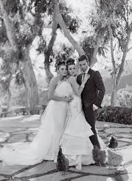 Love Story Fashion Wedding Style Magazine Wedding Style Magazine Wedding Beach Wedding