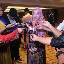 3 peserta terbaik lelaki tilawah al quran antarabangsa 1436h 2015. Tahniah Qari Qariah Malaysia Juara Tilawah Al Quran Peringkat Antarabangsa 1440h Satu Johor