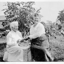 Wendy Stevenson (@coralvilledigitalhistory) • Instagram photos and videos