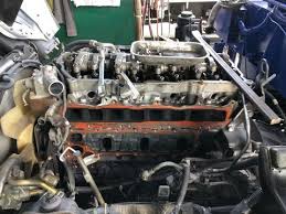いすゞエルフnpr81のエンジンのインマニの洗浄をします エンジン 修理 いすゞ自動車