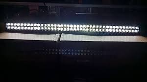 Free baterai ada 1 warna, ada juga 3 warna lampu. Lampu Sorot Mobil Panjang 105 Cm Led Putih Youtube