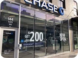 Deposit products and related services are offered by jpmorgan chase bank, n.a. Chase Opens Its First Ever Nebraska Branch In Downtown Lincoln Local Business News Journalstar Com