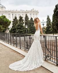 Nicte Hochzeit 2020 Kollektion Aire Barcelona In 2020 Hochzeitskleid Spitze Kleid Hochzeit Pinkfarbene Hochzeitskleider