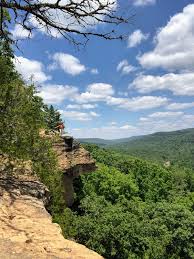 A Day Hiking at Devil's Den State Park, Arkansas. - TWO WORLDS TREASURES