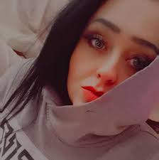 Can't take her anywhere 😂🫣