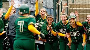 North Dakota State Senior Jackie Currie Is Welcomed At The Plate After Hitting A Home Run In The Bison 1 0 Win Over Oklahoma At Th Ncaa Softball Homerun Jackie