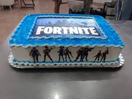 Resultado de imagem para bolo de aniversário fortnite