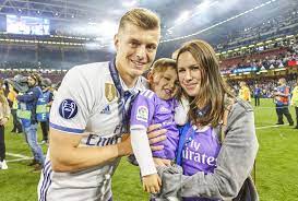 The first baby son named leon who was born on 14 august 2013 and the second daughter named amelie who was born on 20 july 2016. Rmadridhome On Twitter Toni Kroos I Feel Good Here In Spain My Wife Is Great And You Already Know That Is The Most Important Thing For A Man Https T Co 6iazler6q5