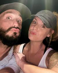 VEGAS BAybeeeee! With the best friend 🥰 🤩 even better!! (Glad you didn't  drown in the Colorado river 😅😅😅😅)