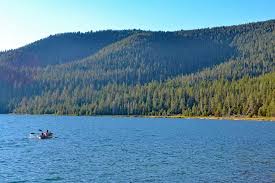 Are there kayak laws for oregon? 12 Best Lakes In Oregon Planetware