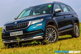 2018 skoda kodiaq sportline review verdict what car. Skoda Kodiaq Scout Review Test Drive Motorbeam