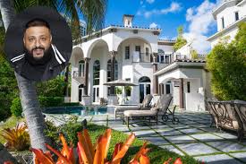 Beautiful magnificent house for sale,with a swimming pool, on 25 decimals,lease hold. Dj Khaled S Miami Mansion Is Officially For Sale At 7 99 Million