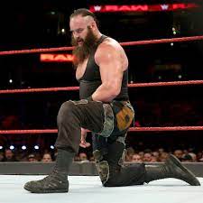 How tall and how much weigh braun strowman? Braun Strowman Biography Age Weight Personal Life Achievements Net Worth