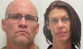 Couple accused of stealing checks from mailboxes reaches plea deal