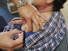 Le canton a pour objectif de vacciner 90'000 personnes d'ici à la fin du mois de juillet. La Vaccination Contre La Grippe C Est Maintenant Republique Et Canton De Neuchatel