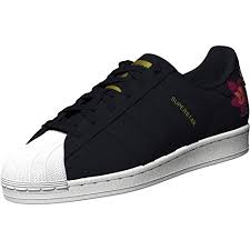 Find great deals on black adidas shoes at kohl's today! Schuhe Von Adidas Originals In Gold Fur Damen