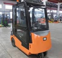 6 Ton Electric Tow Tractor With Full Closed Cabin – Tuggers ...