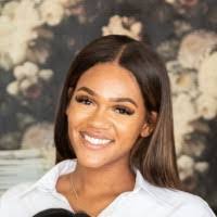 Sarai Barrera's Instagram, Twitter & Facebook