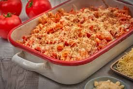 Cuece los macarrones en agua hirviendo durante 10 minutos o hasta que estén al dente. Macarrones Gratinados Con Salsa De Tomate Y Carne Recetas Chefbot Ikohs