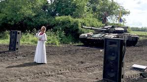 Ende mai soll die präsidentschaftswahl stattfinden. Ukraine Musik Im Krieg Arte Info