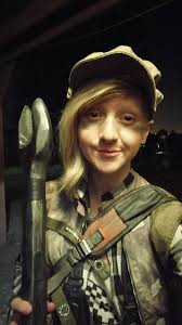 I don't remember the name of my pet in Pet City. Here she is with her  friend Spike! Did anyone else play Pet City?