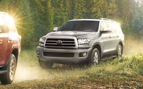 Our comprehensive coverage delivers all you need to know to make an informed car buying decision. Comparison Toyota Sequoia Platinum 2017 Vs Lexus Rx 350 2017 Suv Drive