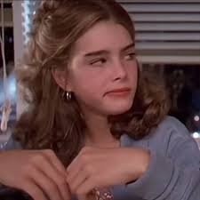 Wanda Making Big Shield