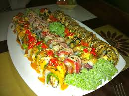 Great quality sushi you can take to any location in the shared plaza, like the wine bar or microbrews bar. Delicious Sushi In St Pete From Rain Japanese Sushi Bar Thai Meetamplified Whyhb Food Reviews Sushi Bar Food