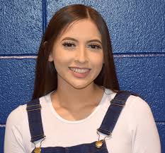 Three vie for colors day crown in Decatur