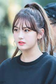 Somi takes her 1st ever win as a soloist on m countdown with what you waiting for; Somi Pics Dumbdumb Auf Twitter 190823 Somismile0309