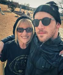 Lucas Starr (@lucasstarr)