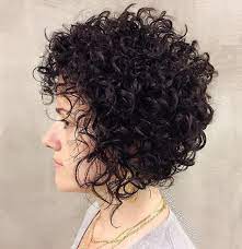 Angled Bob With Layered Top Choppy Bob Hairstyles Curly Bob Hairstyles Bob Haircut Curly