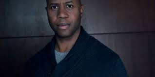 9-1-1: Lone Star: Derek Webster (Ray Donovan) nel cast della seconda  stagione