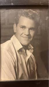 Shawn Delk's Instagram, Twitter & Facebook