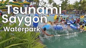 Mifan water park ini menjadi salah satu ikon wisata tematik atau theme park di sumatra. Tsunami Di Saygon Waterpark Pasuruan Youtube
