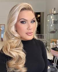 Danielle Ball's Instagram, Twitter & Facebook