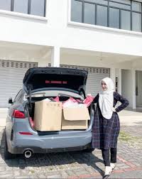 Pesaing utama syarikat ini adalah syarikat gergasi dari jepun, iaitu fujifilm. Niaga Suka Suka 8 Tahun Lalu Kini Jadi Kerjaya Nur Amirah Bahagia Kongsi Rezeki Bisnes Nona