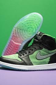 Air Jordan 1 Retro High Zoom Zen Green Ck6637 002 2020 Air Jordans Jordan 1 Retro High Green Socks