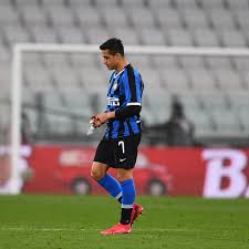 / @inter and chilean national team player. Chile Coach Explains Why Alexis Sanchez Has Struggled At Manchester United Barcelona And Inter Milan Manchester Evening News